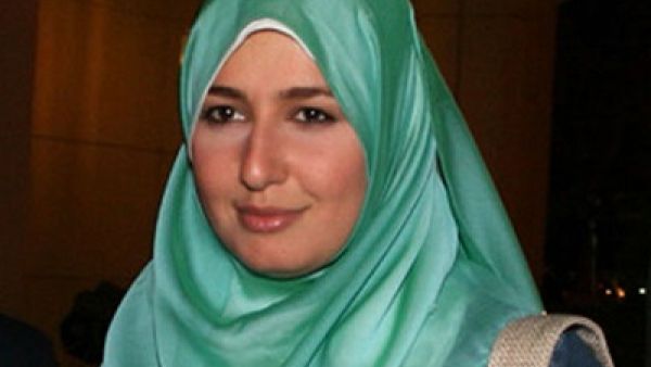  الفنانة المعتزلة حلا شيحة