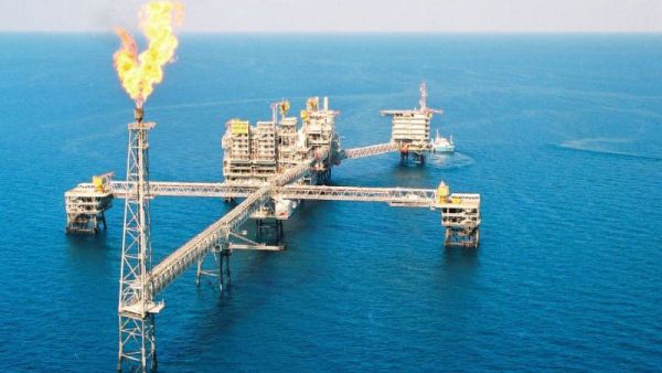 A Qatari Gas Rig (AFP)