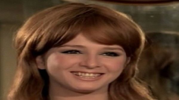 حفيدة نجلاء فتحي تخطف الأنظار بما ورثته عن جدتها