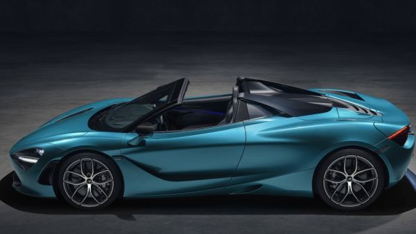 مكلارين تكشف عن 720S سبايدر بقوة 710 حصان