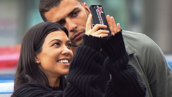 كورتني كارداشيان ويونس بنجيما