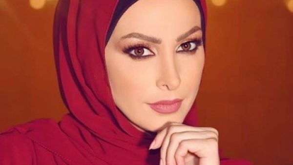 أمل حجازي تعتمر...صورة