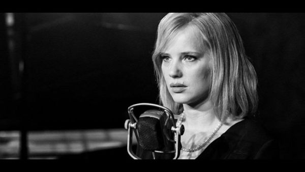 Zula (Joanna Kulig) in a scene from Pawel Pawlikowski's 'Cold War.' Photos courtesy of Metropolis Cinema. (The Daily Star)