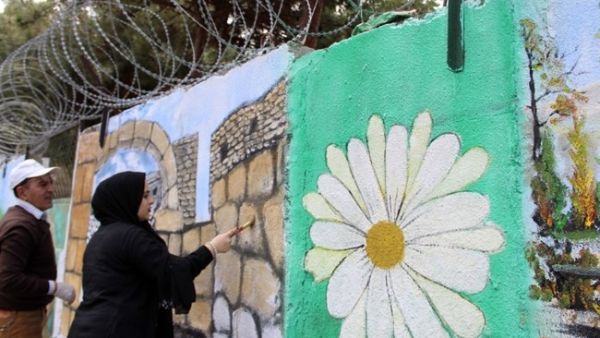 The students teamed up with professional artists to create murals that took inspiration from nature and cultural heritage. (The Daily Star/Mohammed Zaatari)