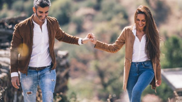 الحب من المشاعرالجميلة التي تجمع بين الأفراد