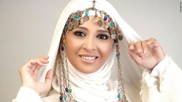 حنان ترك مع زوجها