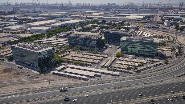Trade between Jafza and France grew to $1.5 billion in 2016, up from $1.3 billion the previous year. 