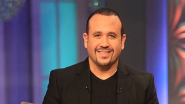 هشام عباس يغني لبرنامج عمرو خالد 