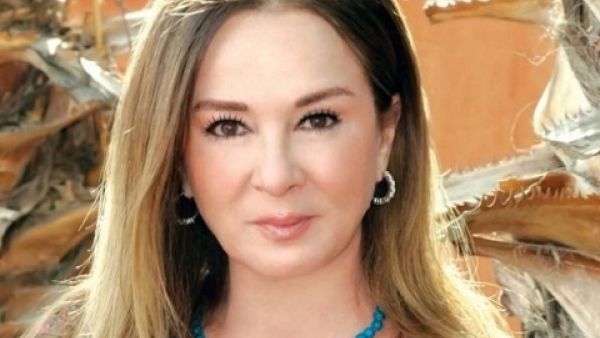 عائلة نجلاء فتحي ترد على فجر السعيد