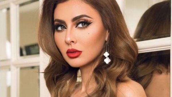مريم حسين
