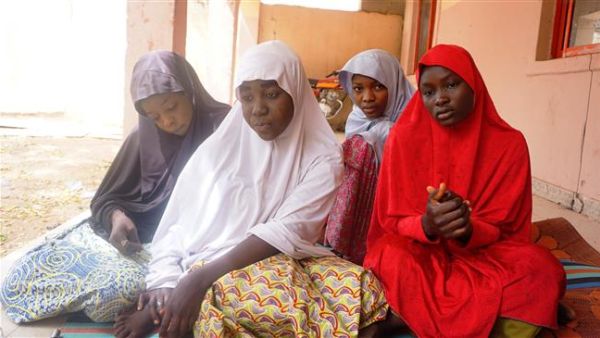 Some of the girls, who escaped a kidnapping by the Takfiri terror group of Boko Haram. (AFP/ File Photo)