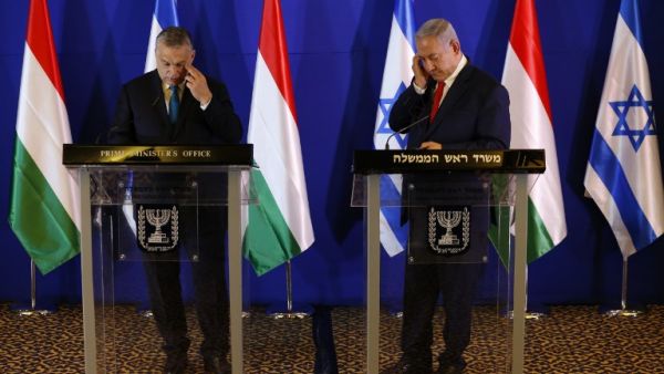 Hungarian Prime Minister Viktor Orban (L) and Israeli Prime Minister Benjamin Netanyahu speak during a press conference after their meeting in Jerusalem on February 19, 2019. 
Ariel Schalit / POOL / AFP