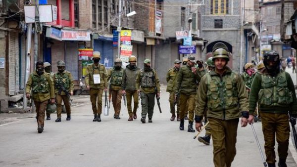 Tensions are mounting in Kashmir after Indian airstrikes on Pakistan (Twitter)