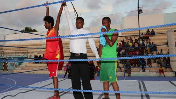 Somalia holds first boxing competition since civil war  (Twitter)