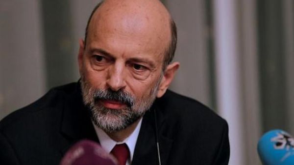 PM Omar Razzaz (Twitter)