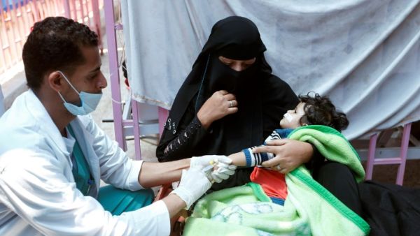 Half a million people have been infected with the deadly disease as refuse services have all but stopped and water is unsafe to drink in war-struck Yemen. (AFP/File)