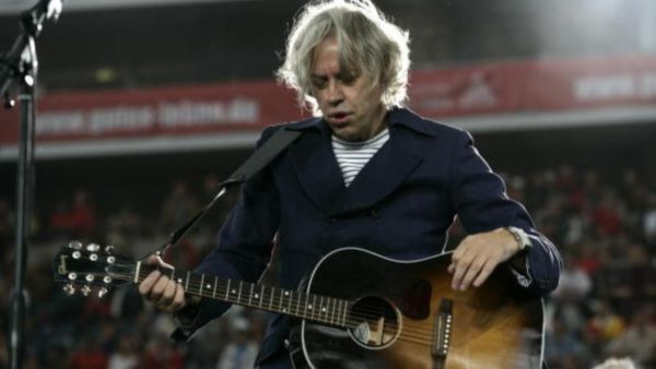 Sir Bob strutting his stuff. 