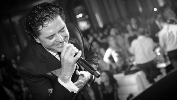 Ragheb Alama struggles on with facial expressions. 