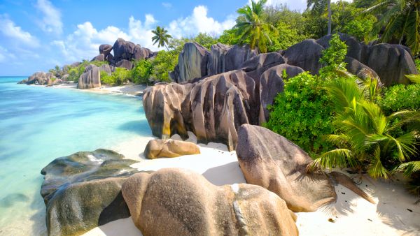 Anse Source d'Argent beach, La Digue Island, Seychelles (Shutterstock)
