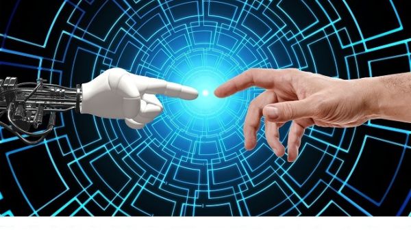 Both, AI and business intelligence (BI) are industry game changers for the region as it ambitiously changes its traditional and siloed work landscape. (Pixabay)