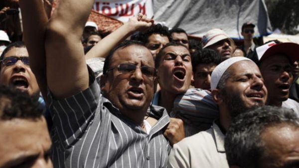 التظاهرات التي تجتاح مصر. 