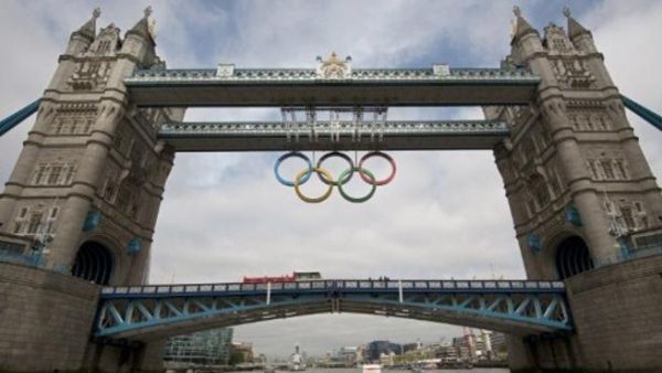 حلقات أولمبياد 2012 على جسر لندن حلقات أولمبياد 2012 على جسر لندن