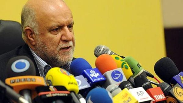 Iran's Oil Minister Bijan Zanganeh said that Tehran has "no technical difficulties to expand our exports and to return to four millions barrels a day" once political obstacles, referring to sanctions, are lifted (Courtesy of Press TV)