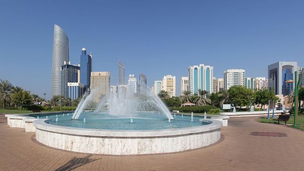 The new service includes activation of the new four-day, or 96-hour, transit visa for all nationalities travelling through Abu Dhabi. (File photo)
