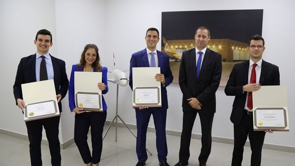 Alitalia Engineers graduate from Etihad Airways Alitalia Engineers graduate from Etihad Airways