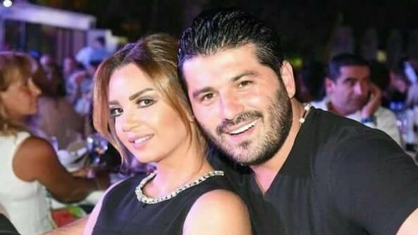 يزن السيد وزوجته فلك