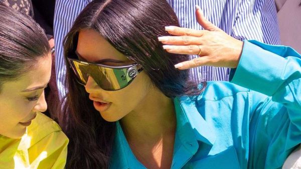  TV star 'is much more careful about being flashy' and not wearing any more jewelry than a simple wedding band (Shutterstock)