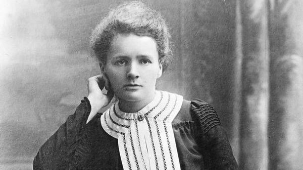 Marie Curie (Twitter)