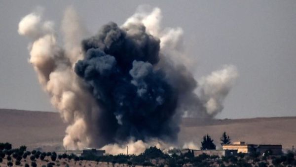 Smoke billows after an air strike on Jarablus, Syria, 24 August. (AFP/File)  Smoke billows after an air strike on Jarablus, Syria, 24 August. (AFP/File)