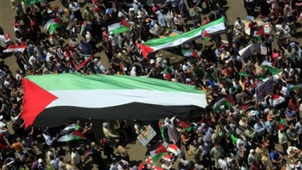 طالبت النقابة مصلحة الضرائب بإلغاء الوضع الخيري للصندوق القومي اليهودي 