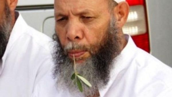 مرة واحد إسلامي!