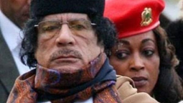 من بين "ستات" كثر، من هي الست اللي ورا القذافي؟!! من بين "ستات" كثر، من هي الست اللي ورا القذافي؟!!