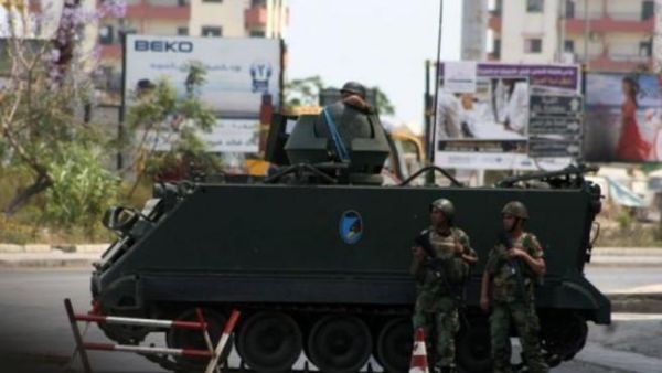 انتشار الجيش اللبناني في طرابلس اثر اشتباكات بين الطائفة العلوية والطائفة السنية  انتشار الجيش اللبناني في طرابلس اثر اشتباكات بين الطائفة العلوية والطائفة السنية