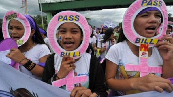 المرأة في يومها: عدالة أم مساواة؟