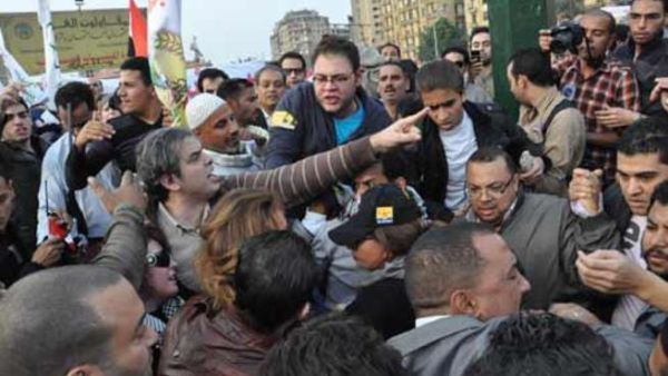 قانون منع التظاهر الجديد مصر يثير جدلا واسعا قانون منع التظاهر الجديد مصر يثير جدلا واسعا