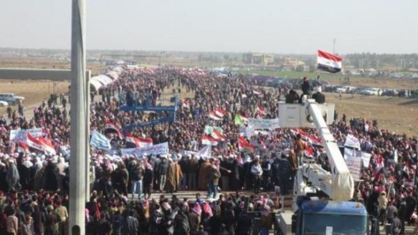 مظاهرات في مدينتي الرمادي والسامراء في العراق مظاهرات في مدينتي الرمادي والسامراء في العراق