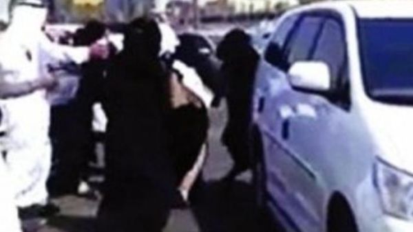 تصديق اعترافات الشباب الذين ادينوا بالتحرش يثير التعليقات