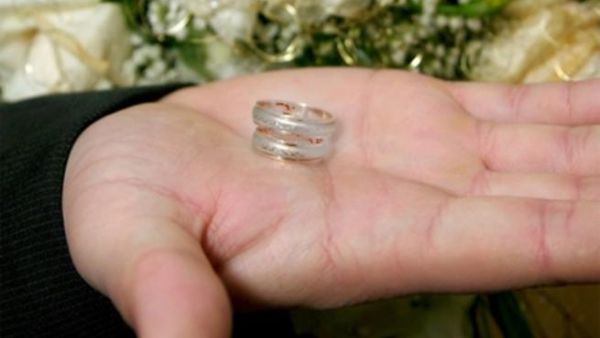 اطلاق حملة لمقاطعة الفتيات بسبب غلاء المهور بالخلي