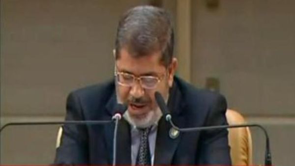 تعليقات على استبدال كلمة "سورية" بـ"البحرين" في ترجمة كلمة الرئيس مرسي