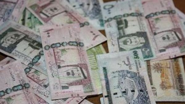 سيدة اعمال سعودية تعرض " 5ملايين ريال" لمن يتزوجها مسياراً   سيدة اعمال سعودية تعرض " 5ملايين ريال" لمن يتزوجها مسياراً