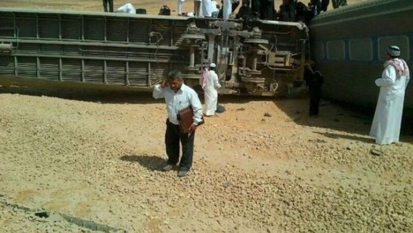 تويتر:انقلاب قطار الدمام الرياض يثير ردود فعل عنيفة  تويتر:انقلاب قطار الدمام الرياض يثير ردود فعل عنيفة