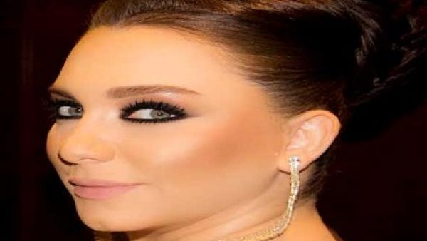 سلاف فواخرجي تنضم لـ(باب الحارة) بدور (جودي) 