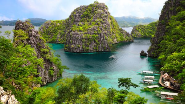 Landscape of Coron, Busuanga island, Palawan province, Philippines (Shutterstock)