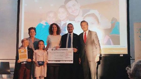 Jordanian Waleed Abu Nada receives the Filippa Angel Award in Germany on Saturday (Photo/ Waleed Abu Nada)