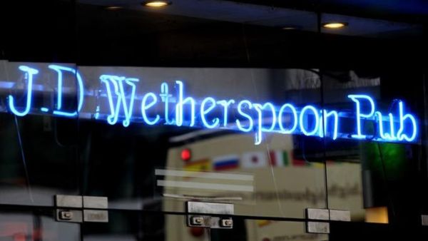 Bar Chain Wetherspoon (Twitter)