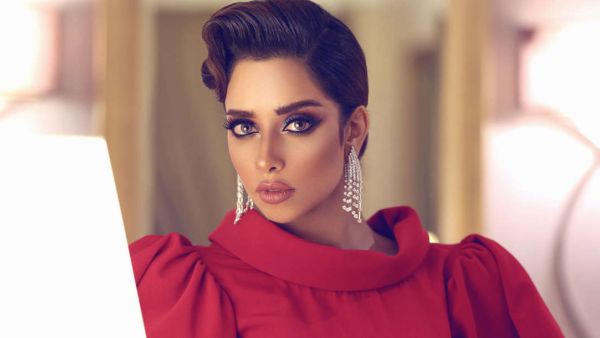 الفنّانة اليمنية بلقيس أحمد فتحي